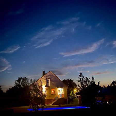 River House - Luxury House On The Border Of The Tisza River Arokto Екстериор снимка